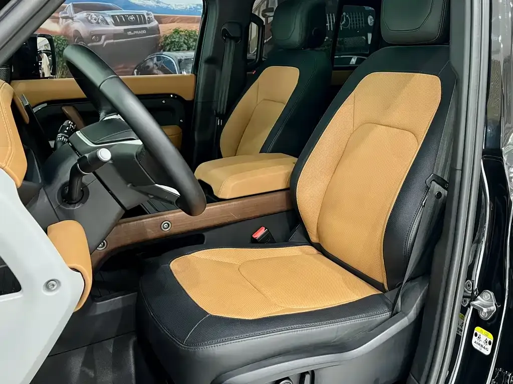 Land Rover Defender — фото 10