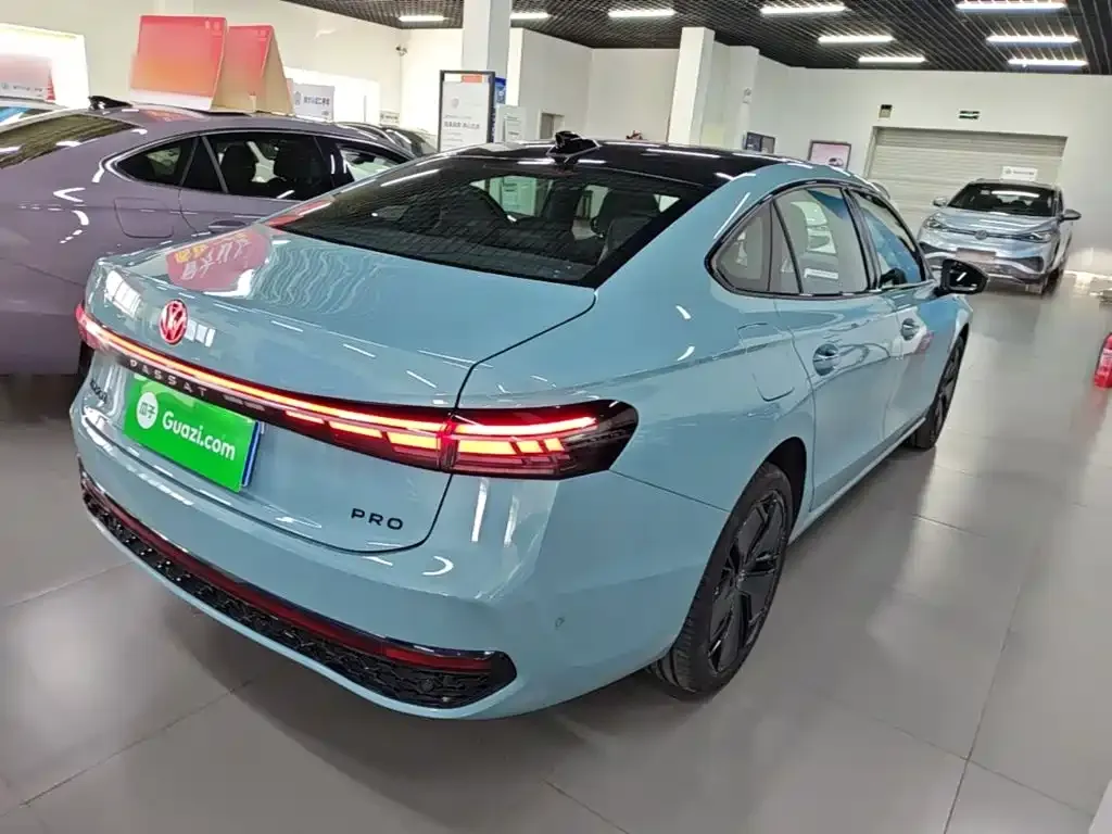 Volkswagen Passat — фото 2