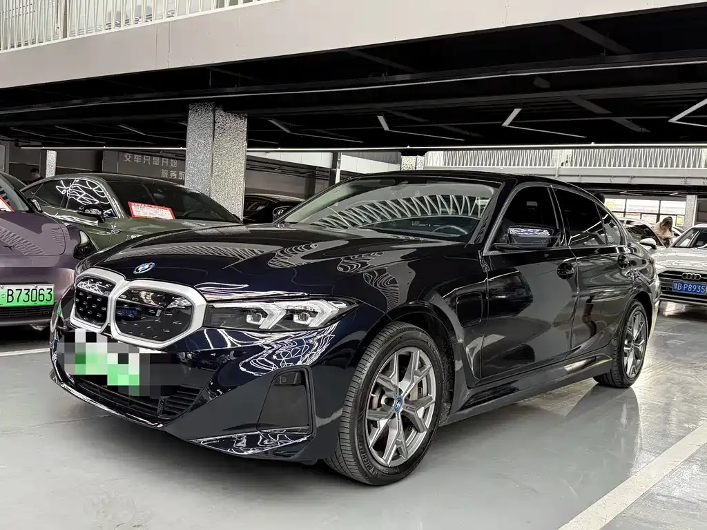 BMW i3 — фото 1