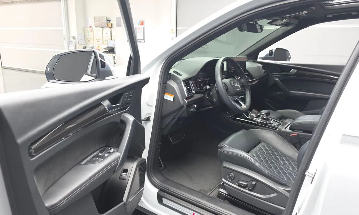 Audi SQ5 2022 из KR, фото 7
