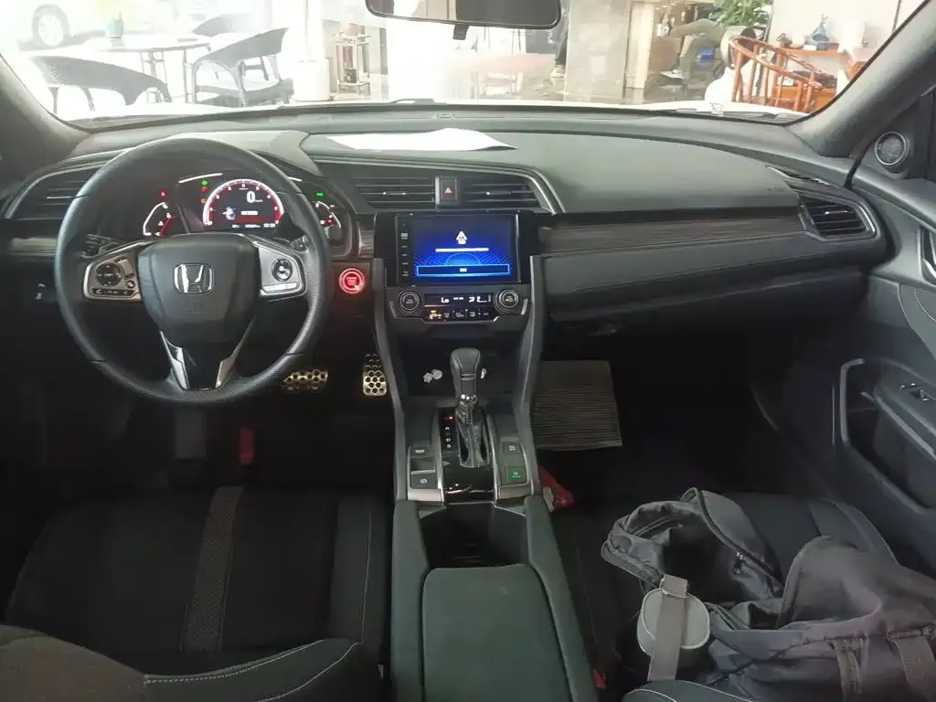 Honda Civic — фото 6