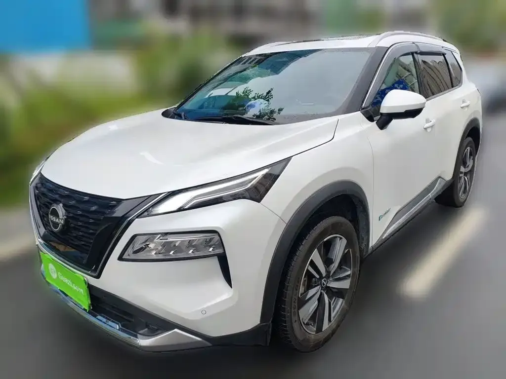 Nissan X-Trail — фото 10