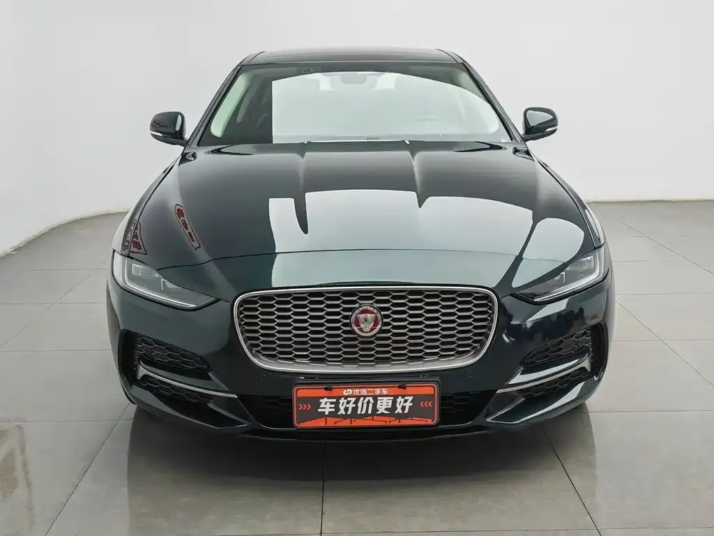 Jaguar XEL — фото 10