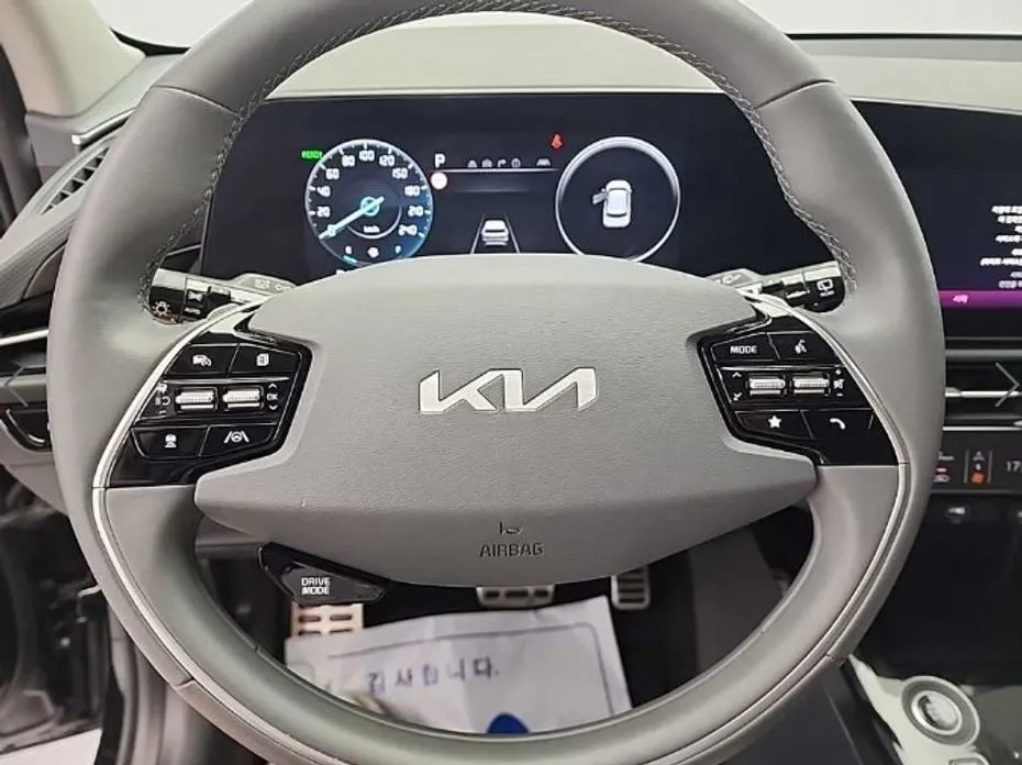 Kia Niro — фото 6