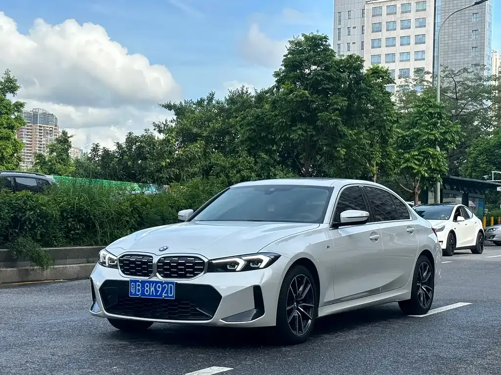 BMW 3 Series — фото 1