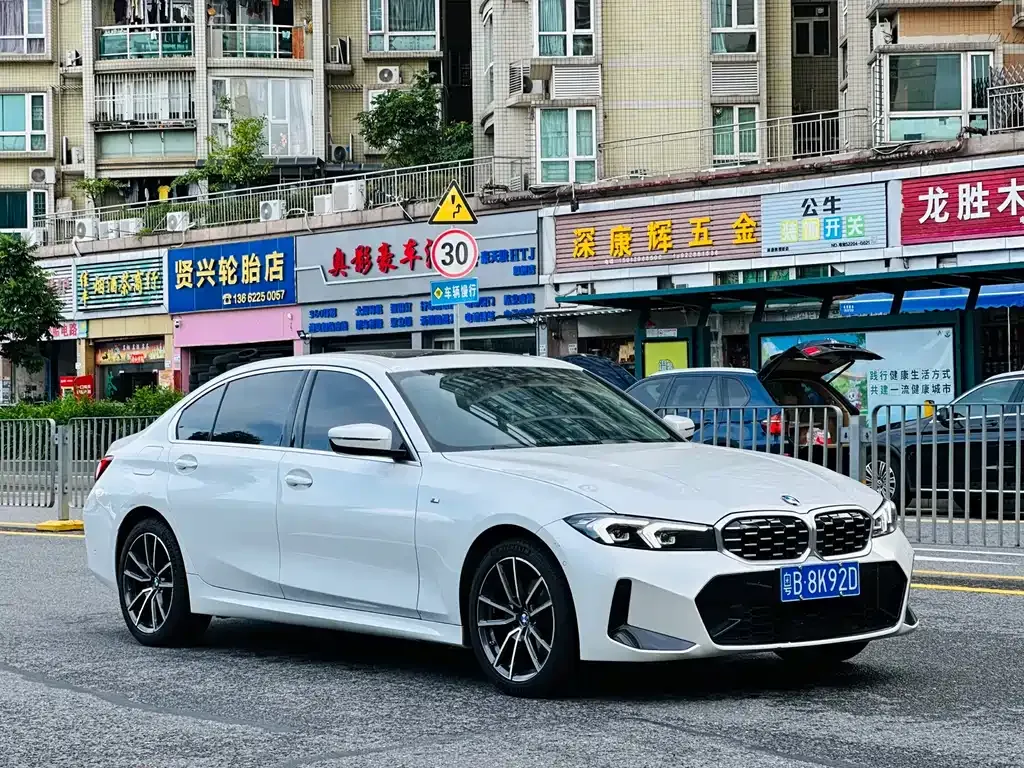 BMW 3 Series — фото 10