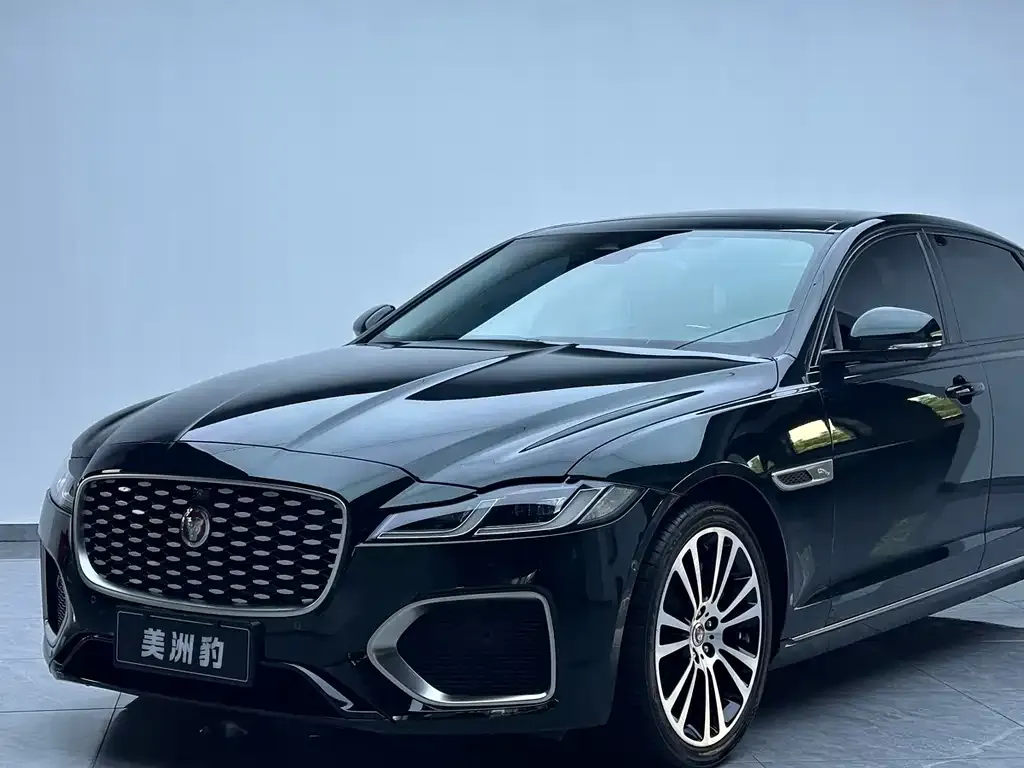 Jaguar XFL — фото 4