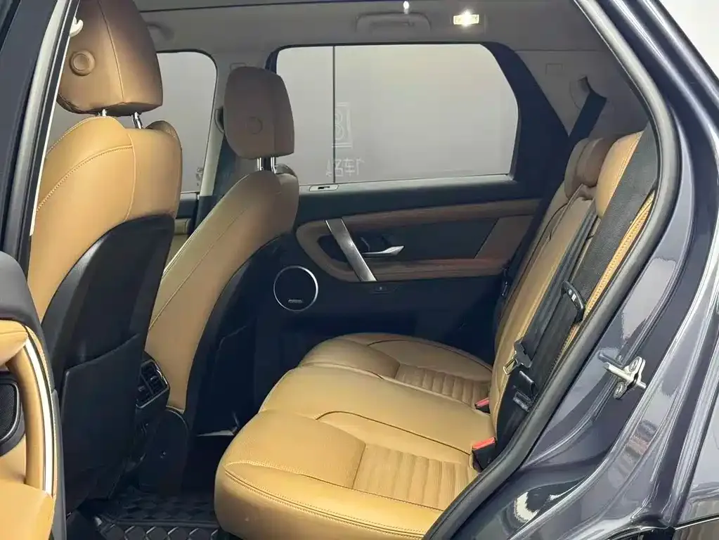 Land Rover Discovery Sport 2024 из CN, фото 9