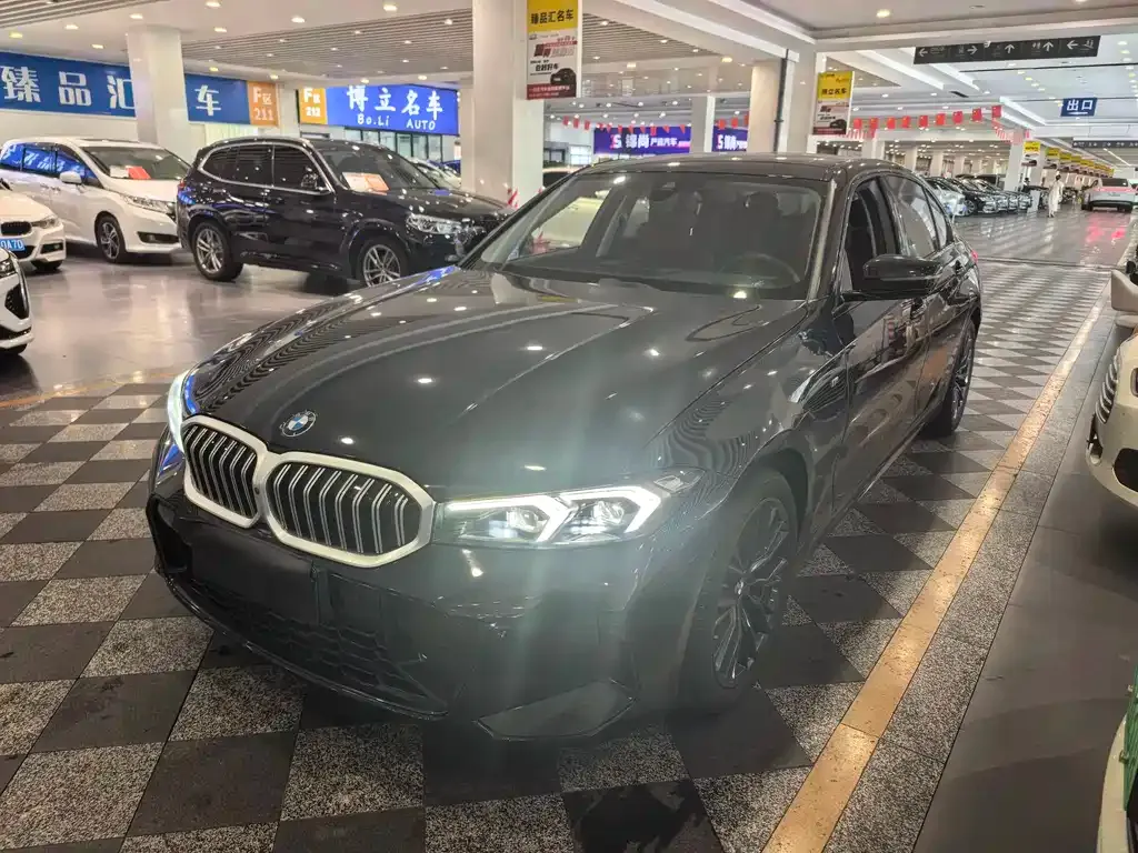 BMW 3 Series — фото 1