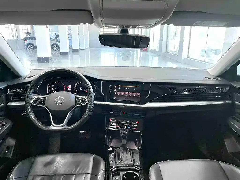 Volkswagen Passat — фото 4