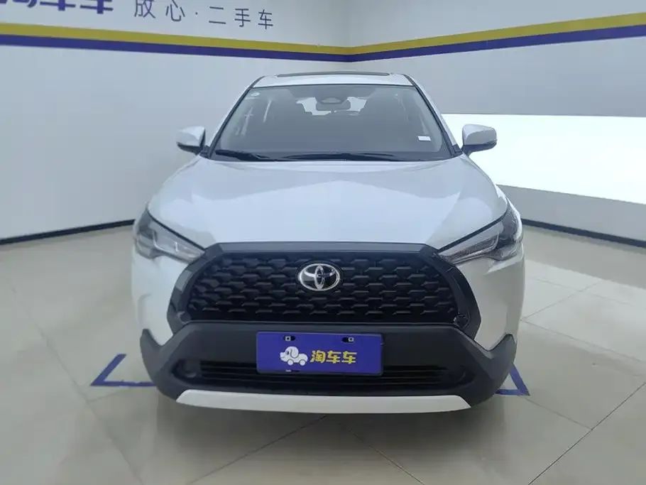 Toyota Corolla Cross — фото 3