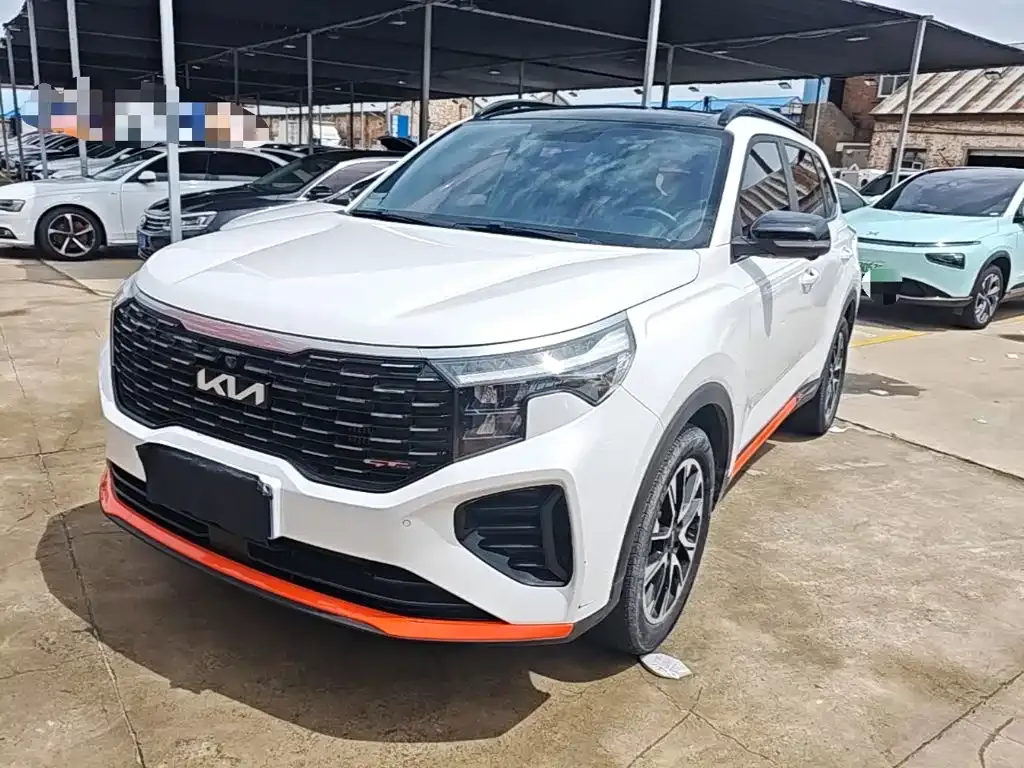 Kia Sportage — фото 1