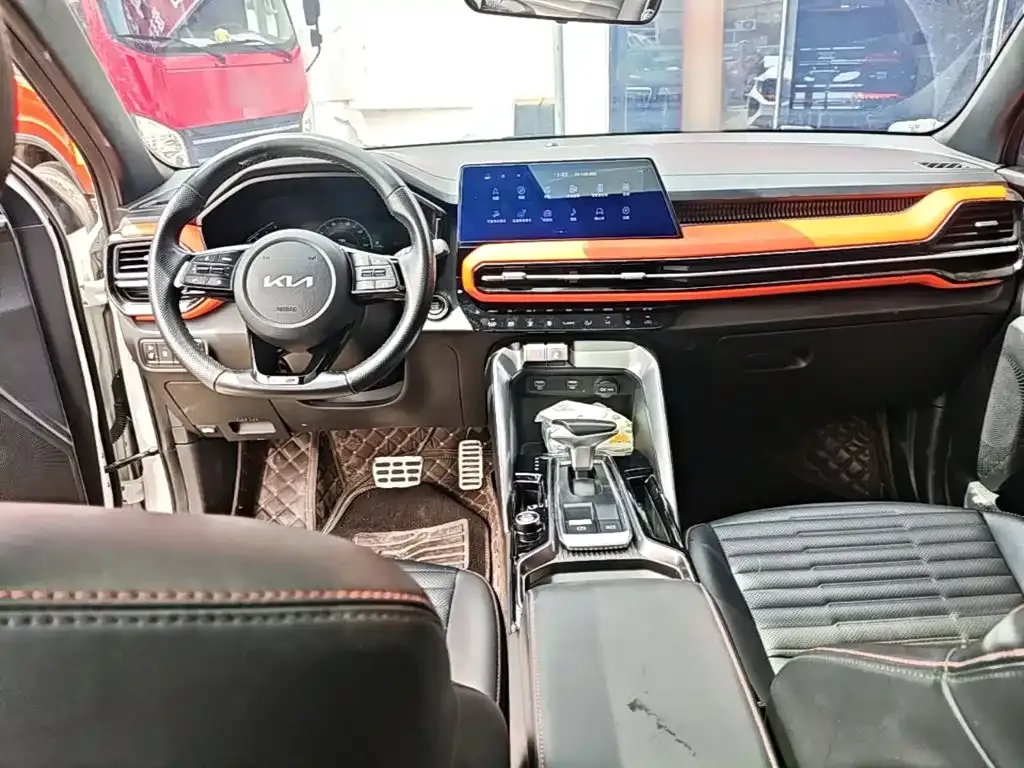 Kia Sportage — фото 10