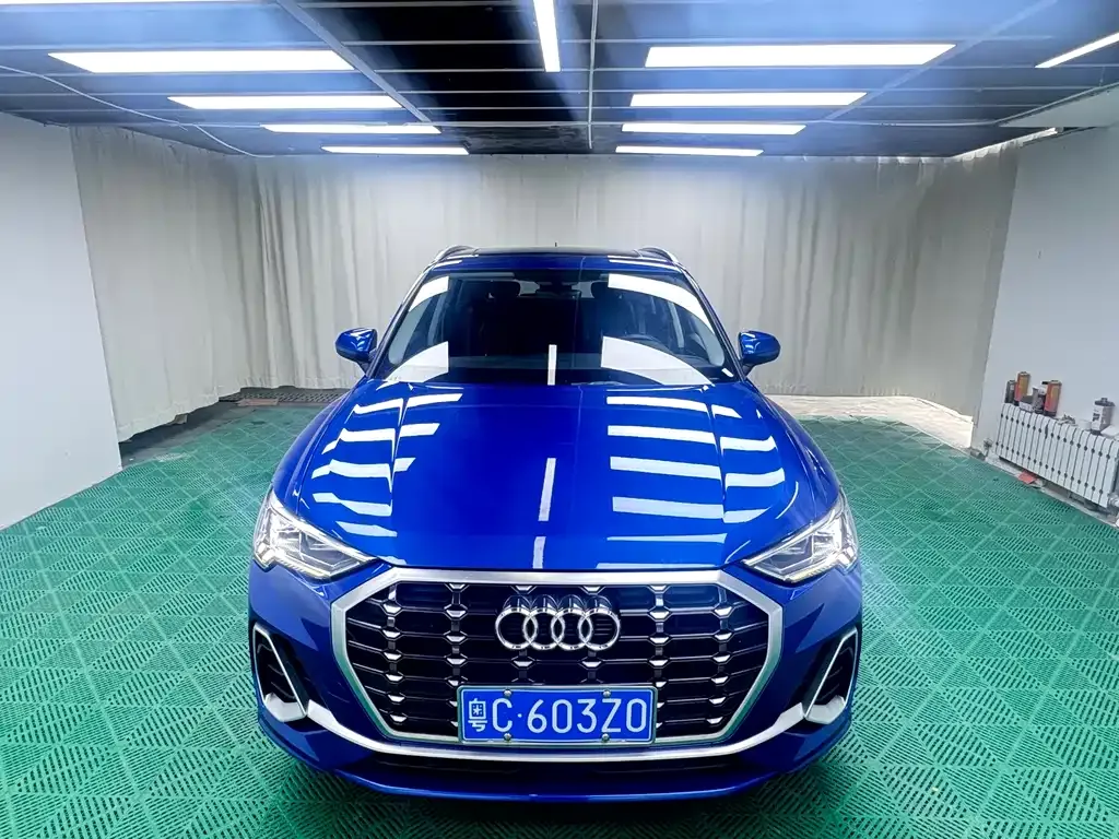 Audi Q3 — фото 4