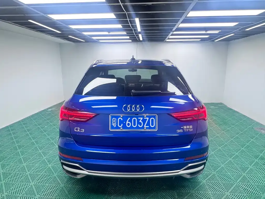 Audi Q3 — фото 9