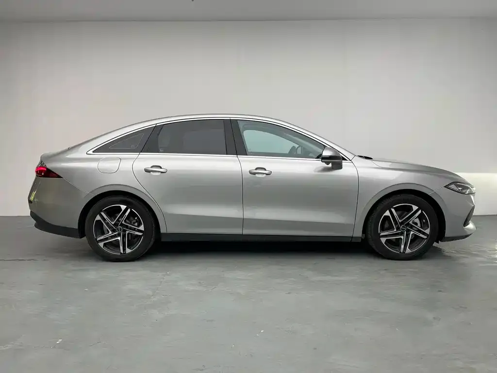 Roewe D7 — фото 2