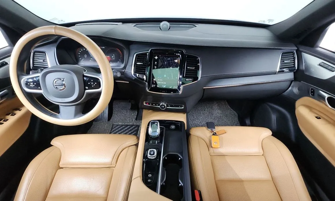Volvo XC90 2022 из KR, фото 3