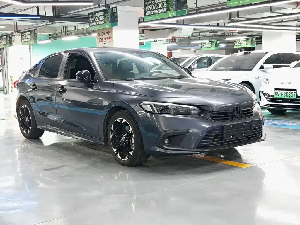 Honda Civic — фото 7