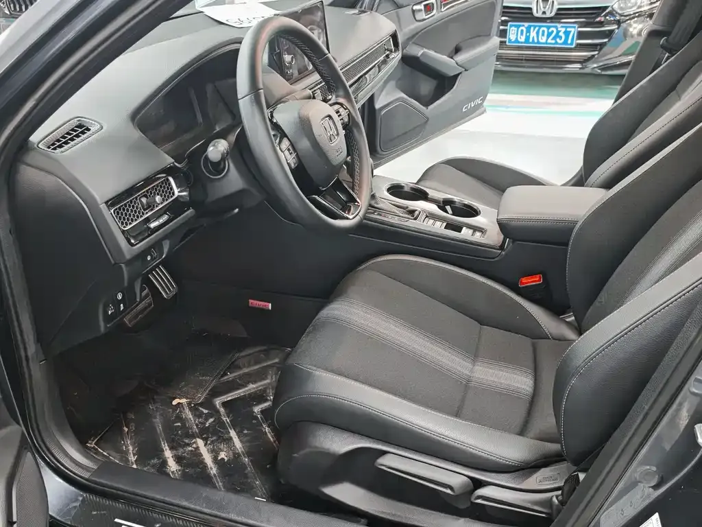 Honda Civic — фото 6