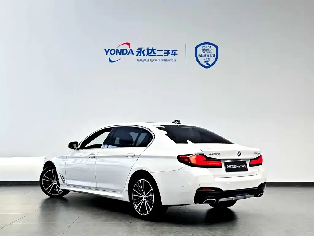 BMW 5 Series — фото 2