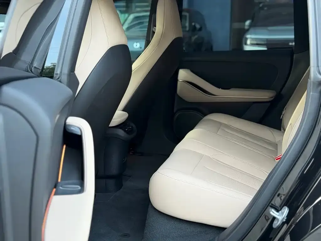 NIO ET5T 2024 из CN, фото 7