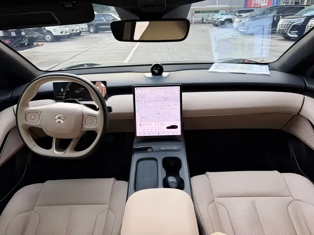 NIO ET5T 2024 из CN, фото 6