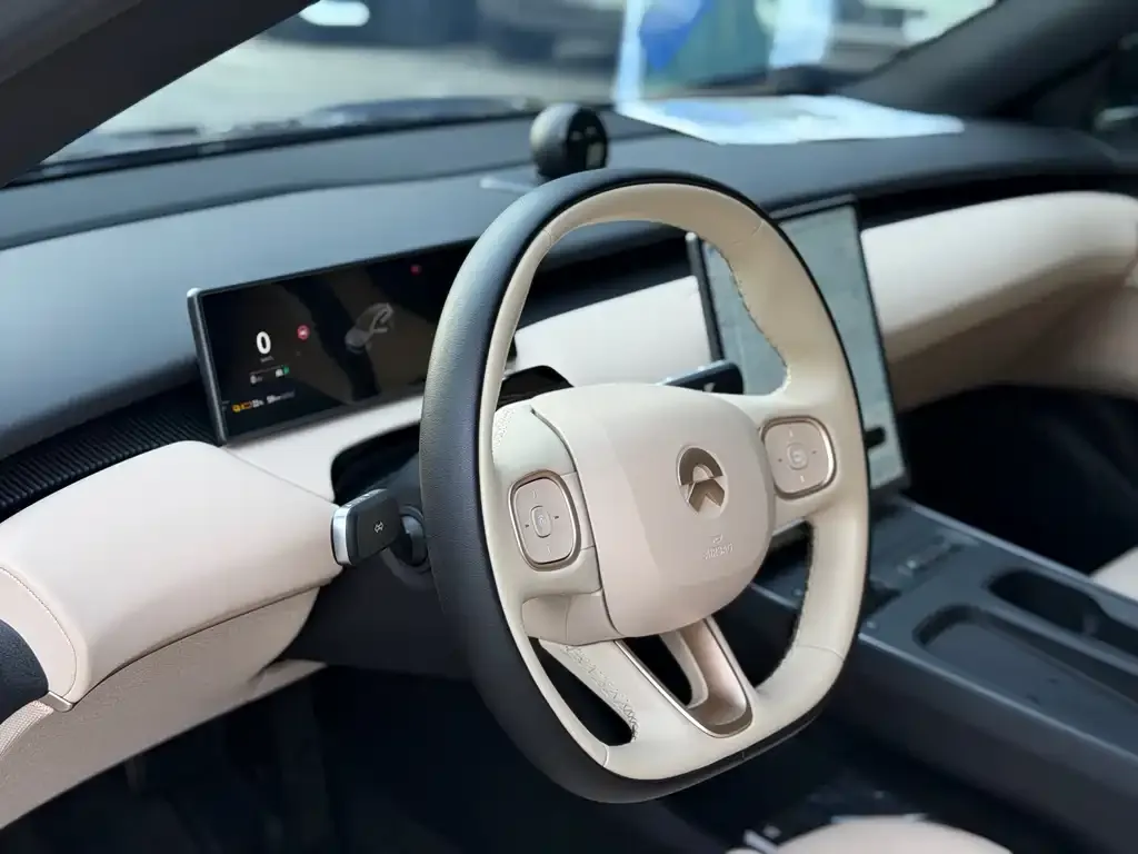NIO ET5T 2024 из CN, фото 3