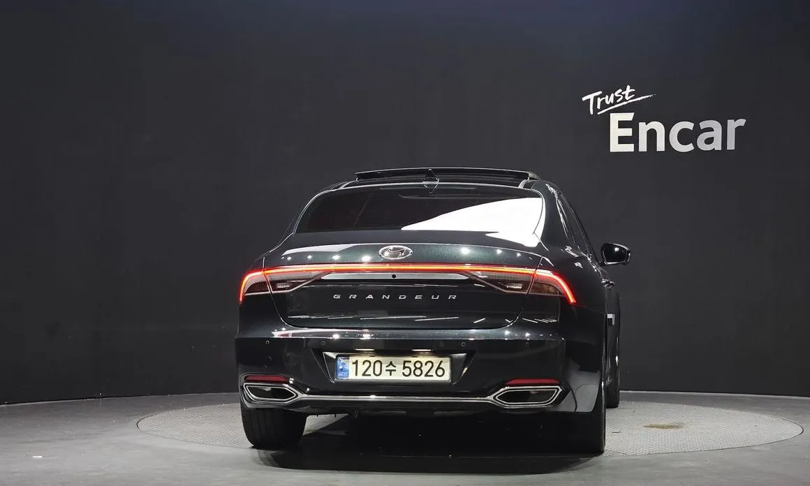 Hyundai Grandeur — фото 5