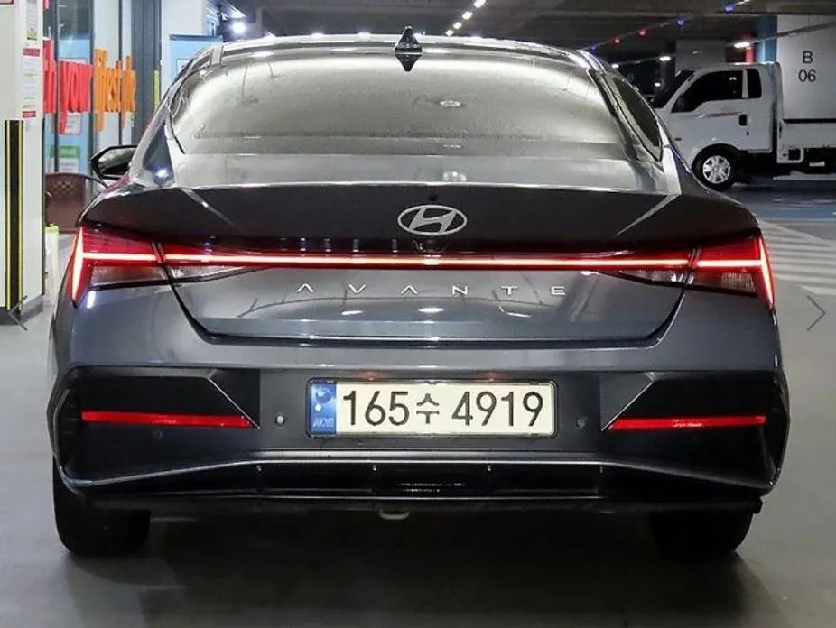 Hyundai AVANTE — фото 2