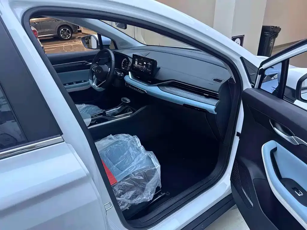 Geely Emgrand S 2023 из CN, фото 9