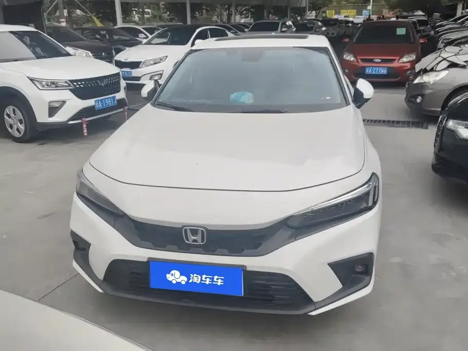 Honda Civic — фото 10