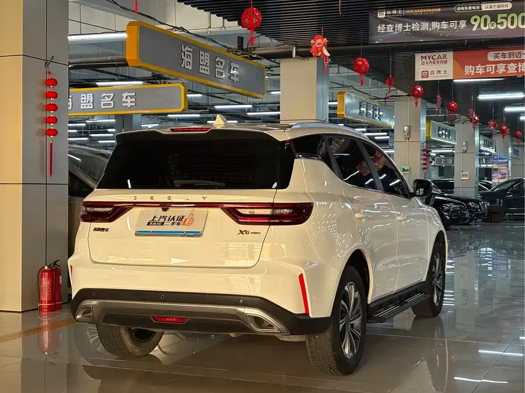 Geely Vision X6 — фото 5