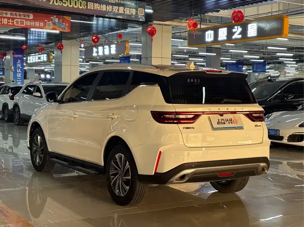 Geely Vision X6 — фото 6