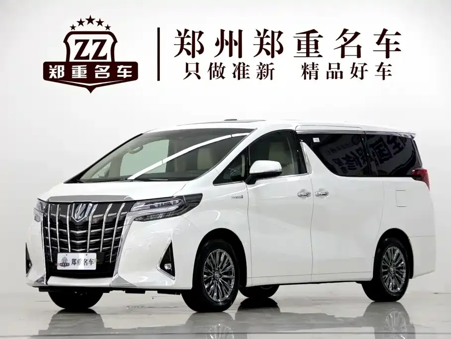 Toyota Alphard — фото 1