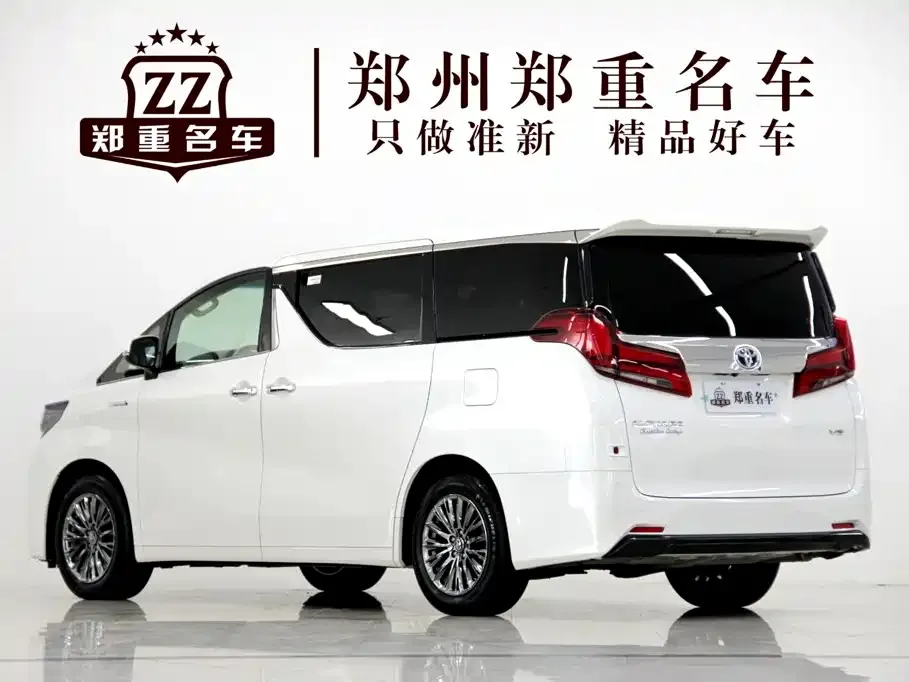 Toyota Alphard — фото 7