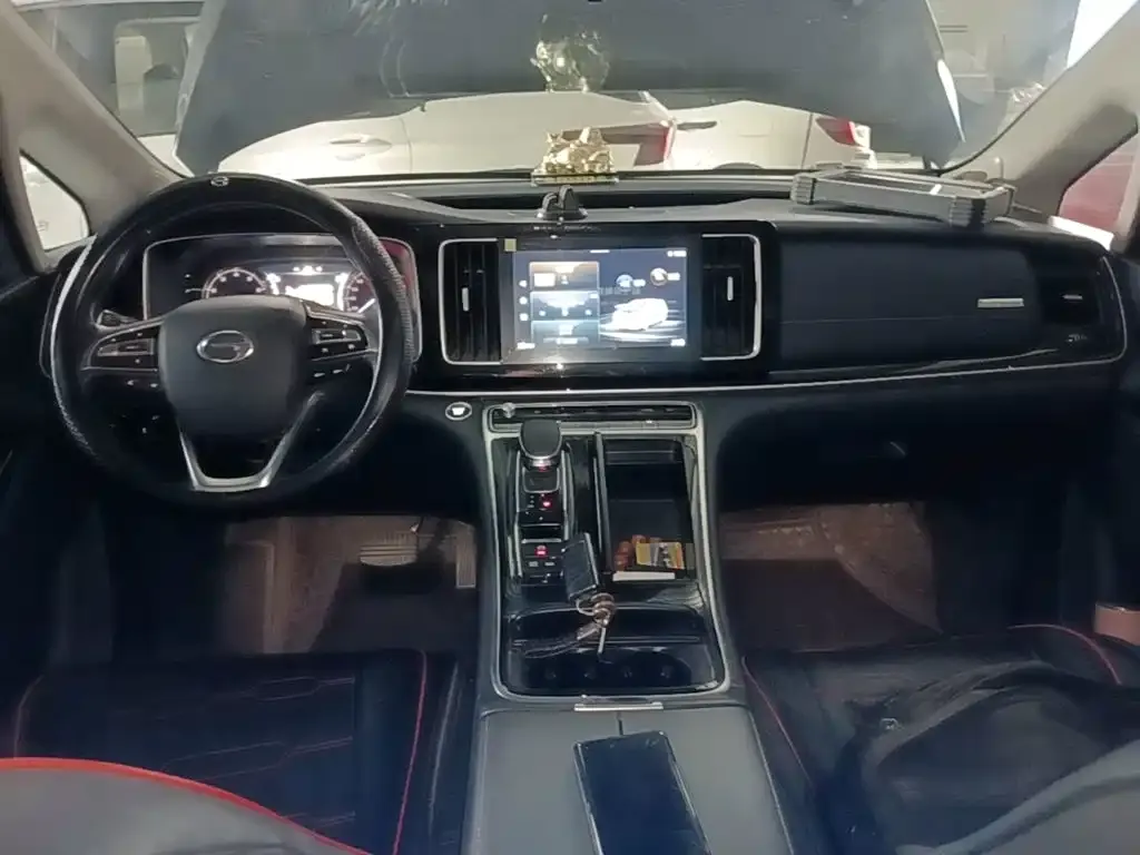 GAC Motor Trumpchi M8 — фото 10