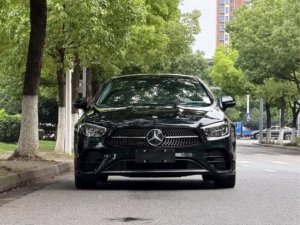 Mercedes-Benz E-Class (Import) — фото 8