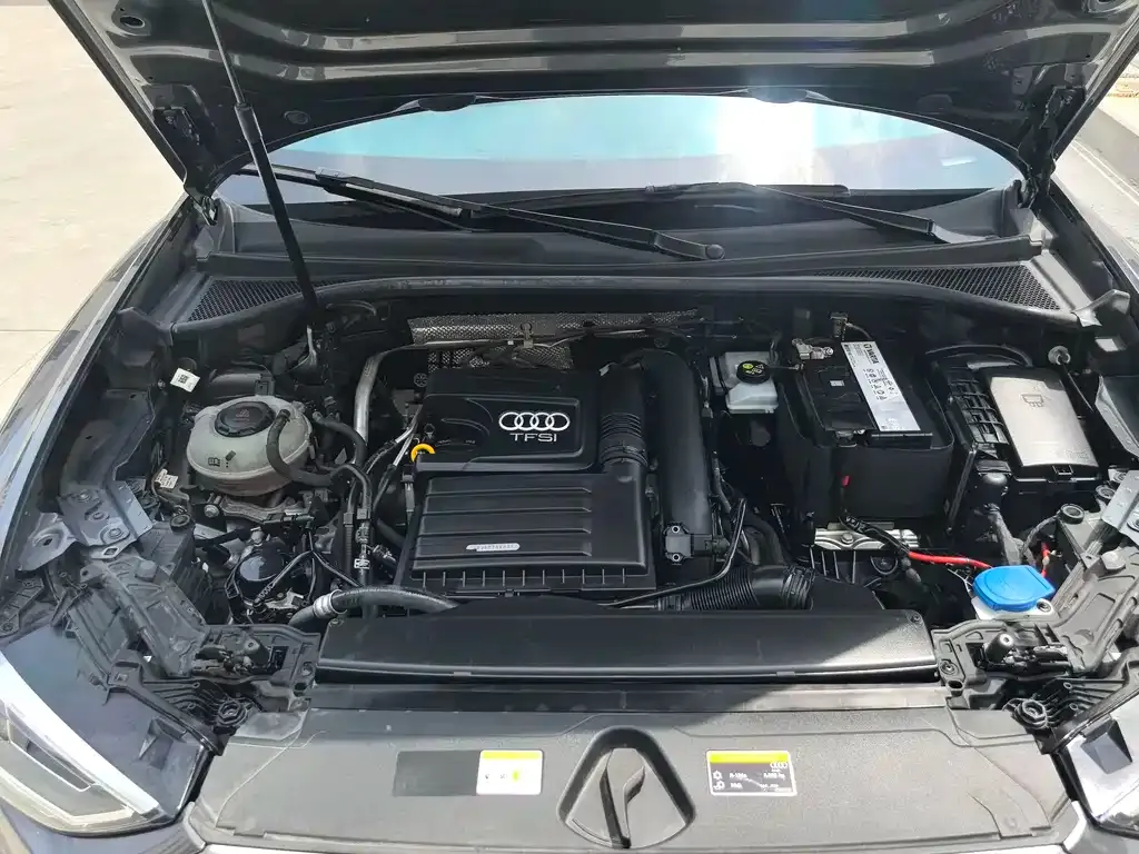 Audi Q3 — фото 2