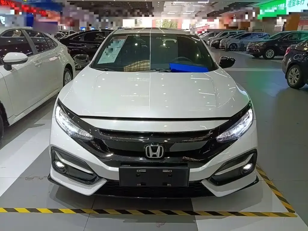 Honda Civic — фото 8