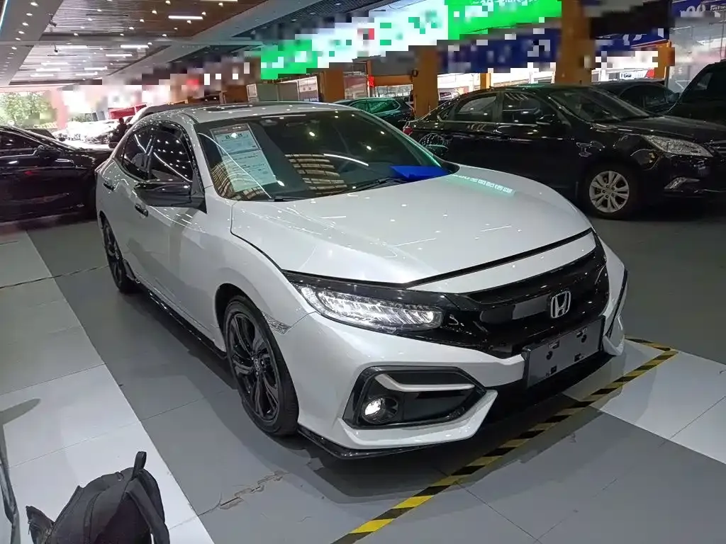 Honda Civic — фото 5