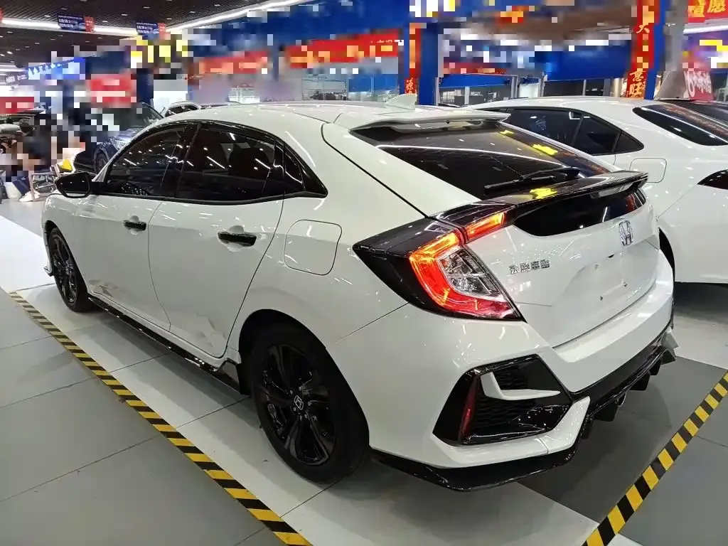 Honda Civic — фото 4