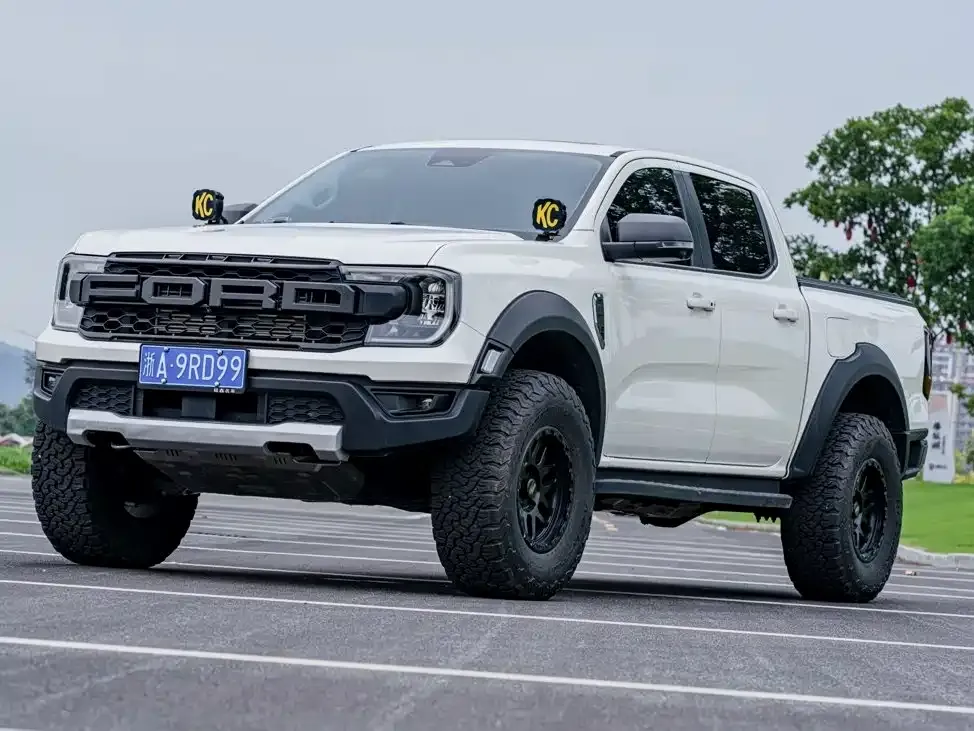 Ford Ranger — фото 1