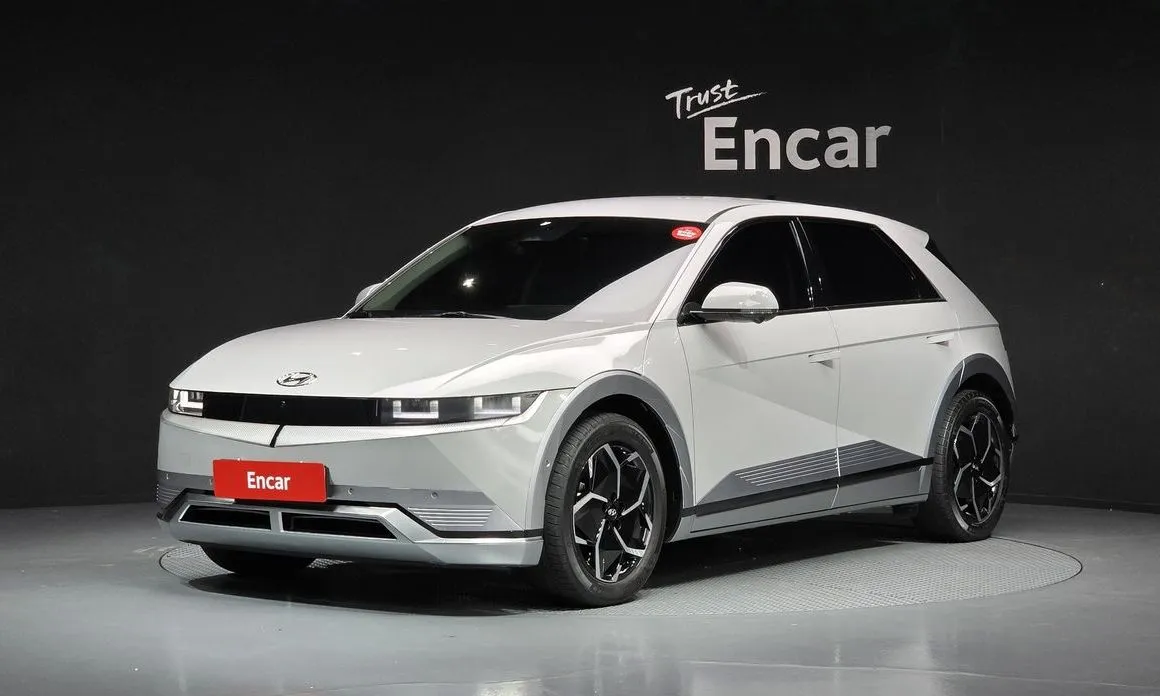 Hyundai Ioniq5 — фото 1