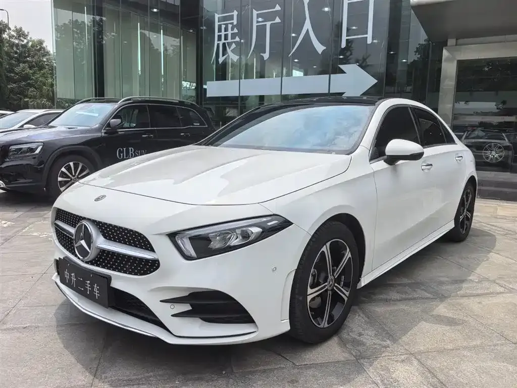 Mercedes-Benz A-Class — фото 1