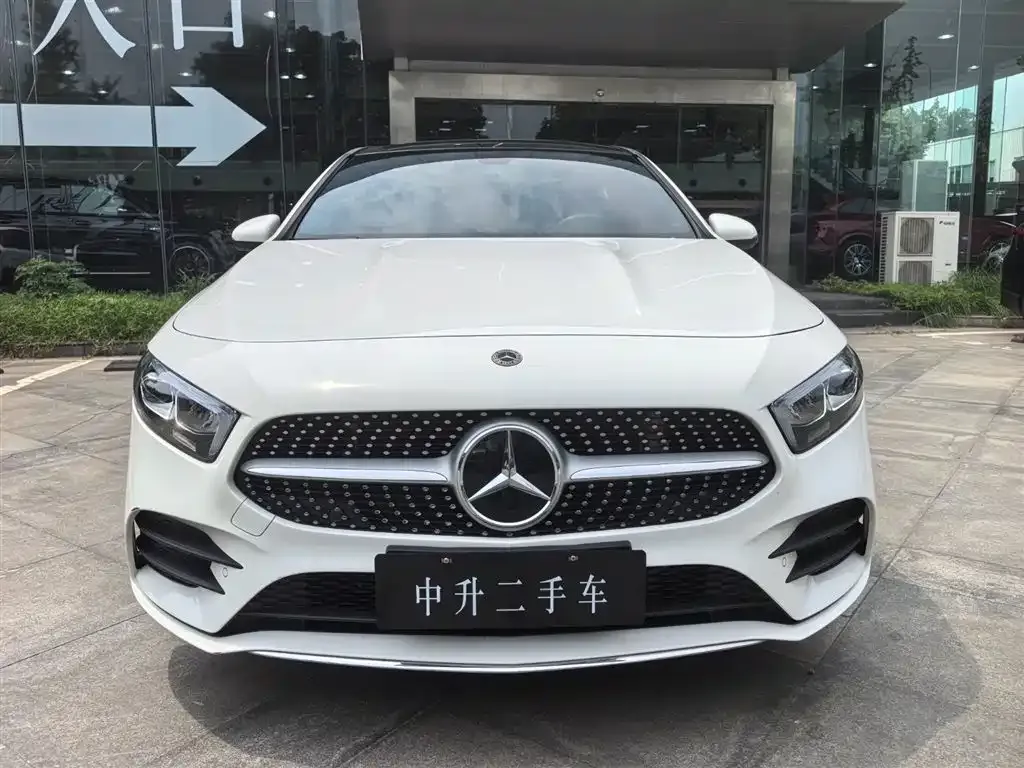 Mercedes-Benz A-Class — фото 4