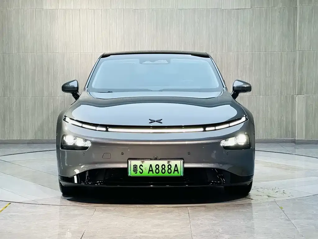 XPeng P7 — фото 10