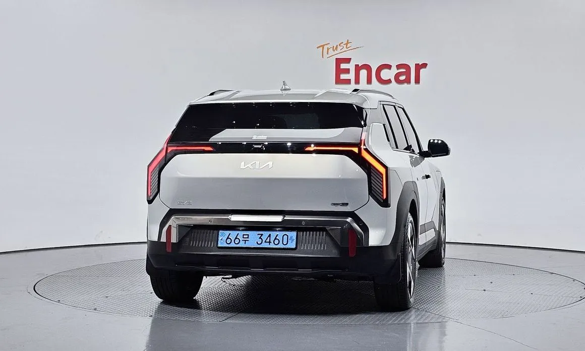 Kia EV3 2025 из KR, фото 2