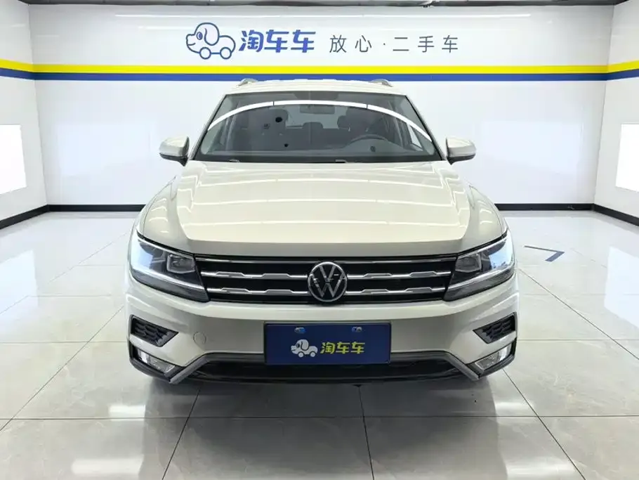 Volkswagen Tiguan L — фото 3