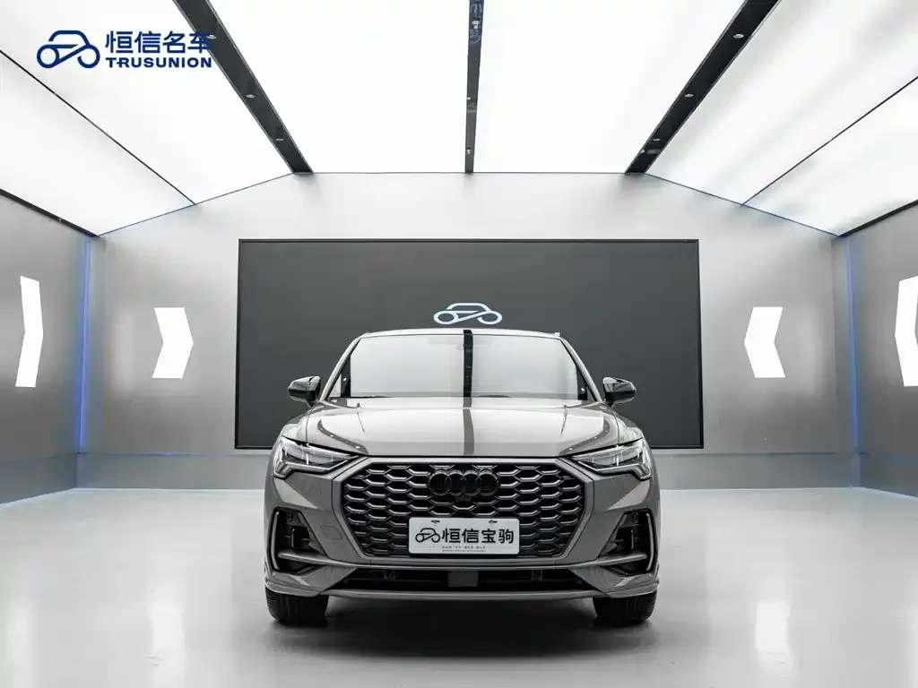 Audi Q3 Sportback — фото 3