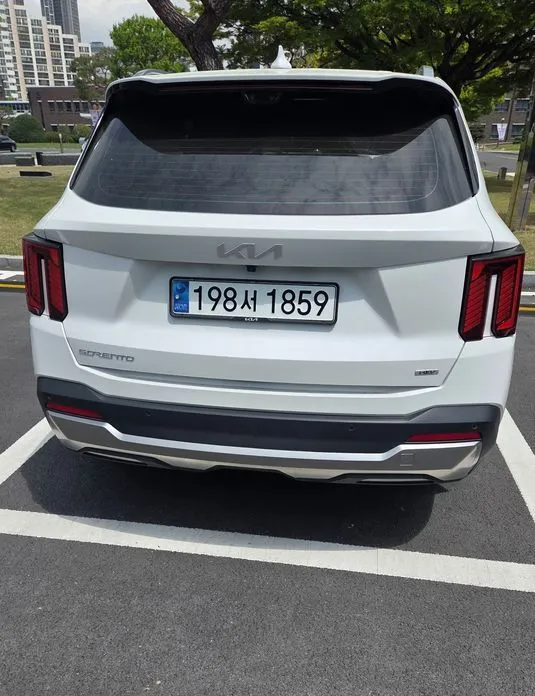 Kia Sorento — фото 4